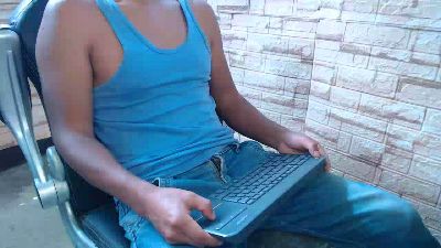 gonzalo441 live cam on Cam4