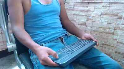 gonzalo441 live cam on Cam4