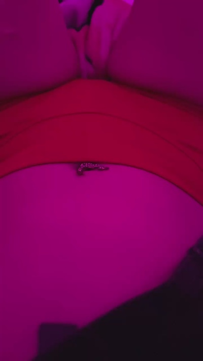 goodlilgirl live cam on Cam4