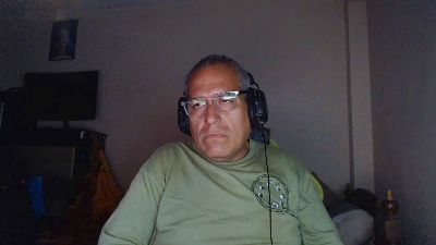 gorditobell31 live cam on Cam4