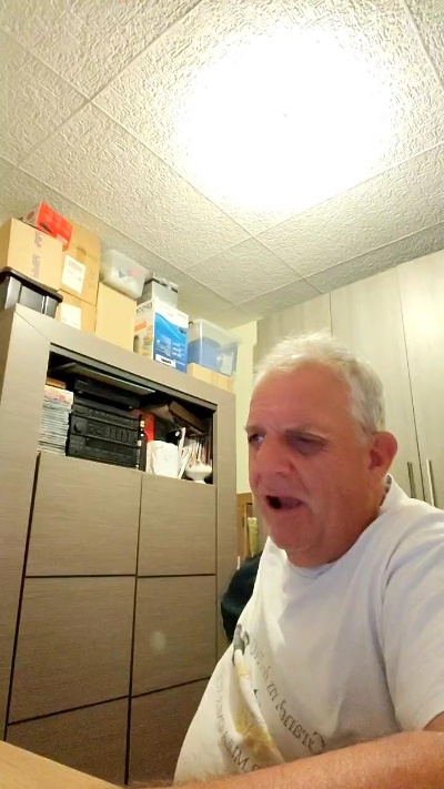 gorillafun264 live cam on Cam4