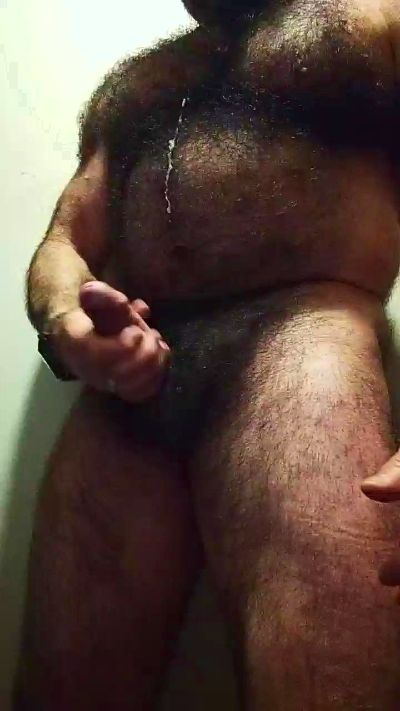 gorilonhot live cam on Cam4