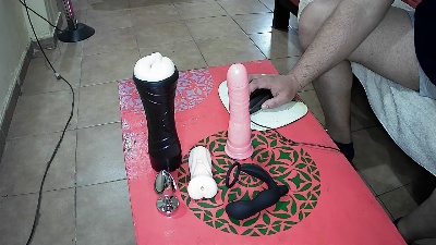 goro_hot live cam on Cam4