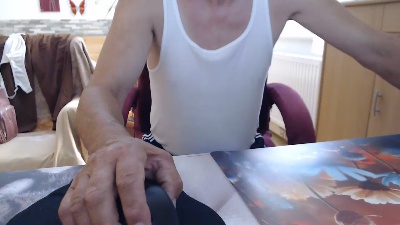 gosti1 live cam on Cam4