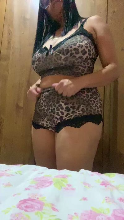 gostozinha3 live cam on Cam4