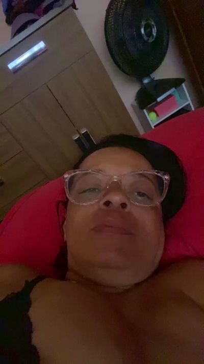 gostozinha3 live cam on Cam4