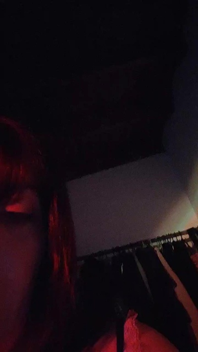 gothanniexx live cam on Cam4