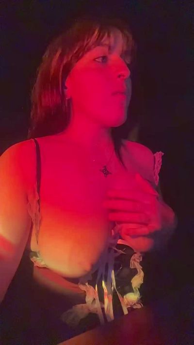 gothanniexx live cam on Cam4