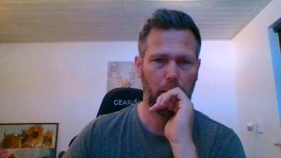 gottalop1 live cam on Cam4