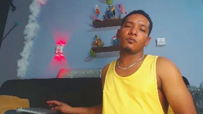 grandeygruesa1 live cam on Cam4
