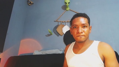 grandeygruesa1 live cam on Cam4