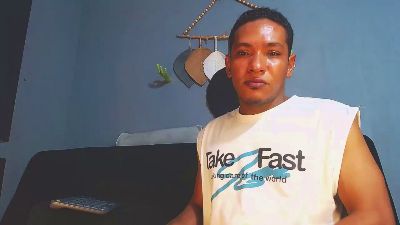 grandeygruesa1 live cam on Cam4