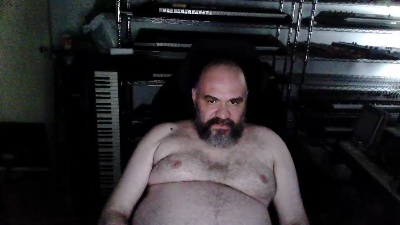 greatguydj live cam on Cam4