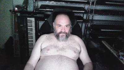 greatguydj live cam on Cam4