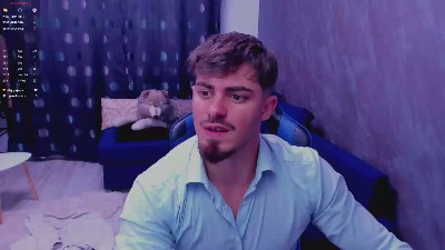 greekgod19 live cam on Cam4
