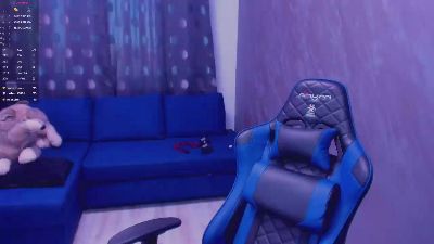 greekgod19 live cam on Cam4