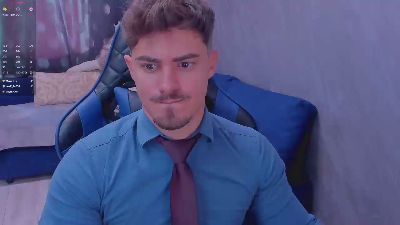 greekgod19 live cam on Cam4