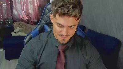 greekgod19 live cam on Cam4