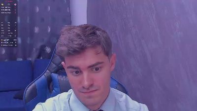 greekgod19 live cam on Cam4