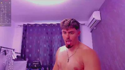 greekgod19 live cam on Cam4