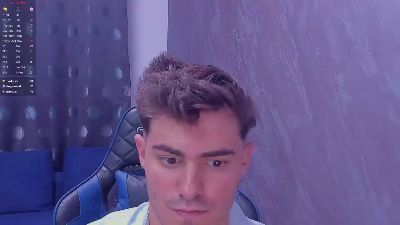 greekgod19 live cam on Cam4