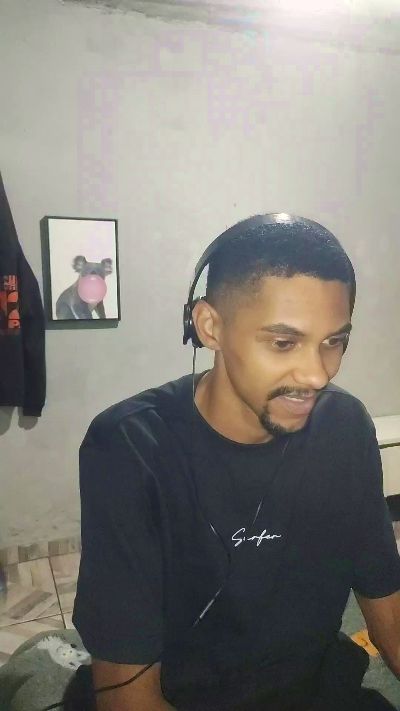 gregory6_xxx live cam on Cam4