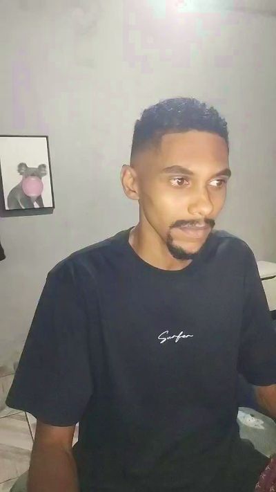 gregory6_xxx live cam on Cam4