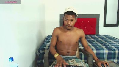 gregoryhoot1 live cam on Cam4