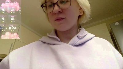 gretta_cute live cam on Cam4
