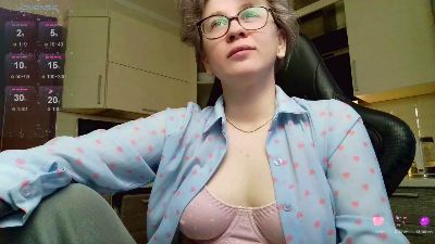 gretta_cute live cam on Cam4