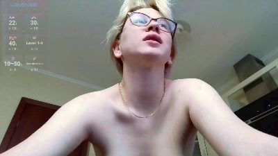 gretta_cute live cam on Cam4