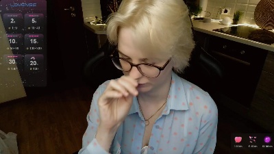 gretta_cute live cam on Cam4
