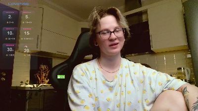 gretta_cute live cam on Cam4