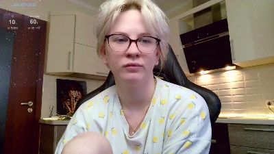 gretta_cute live cam on Cam4
