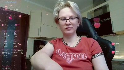 gretta_cute live cam on Cam4