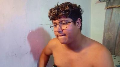 grey_sharly live cam on Cam4