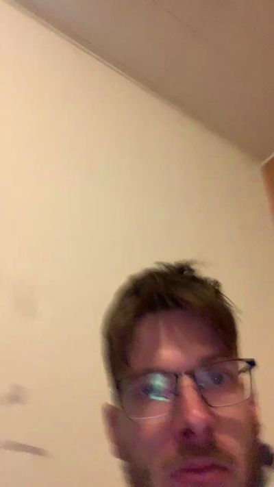 greydayhot live cam on Cam4