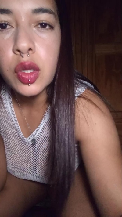 griselda_itziar live cam on Cam4