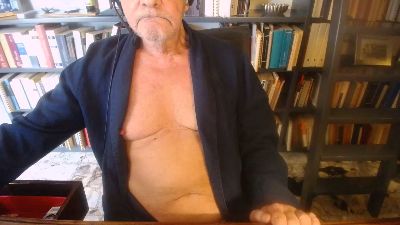 gualtiero2014 live cam on Cam4