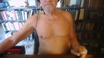 gualtiero2014 live cam on Cam4