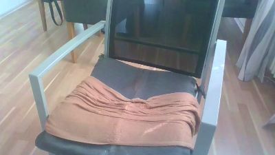gue44mue live cam on Cam4