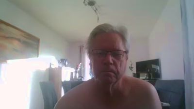 gue44mue live cam on Cam4