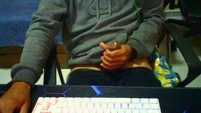 guigui2104 live cam on Cam4
