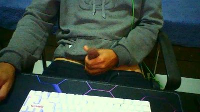 guigui2104 live cam on Cam4