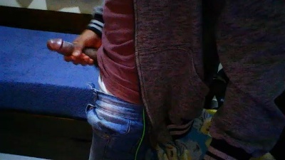 guigui2104 live cam on Cam4