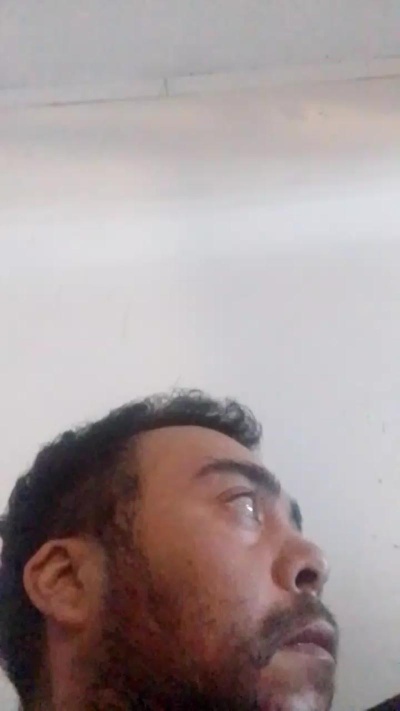 guillehot34sexy live cam on Cam4