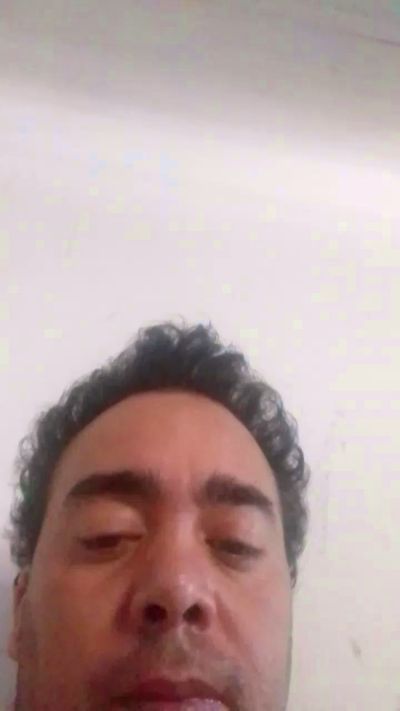 guillehot34sexy live cam on Cam4
