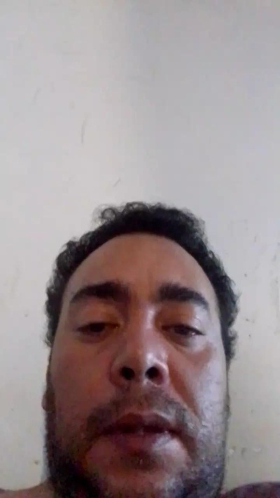 guillehot34sexy live cam on Cam4