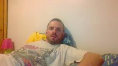 guillme live cam on Cam4