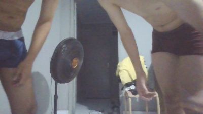 guitbbbb live cam on Cam4